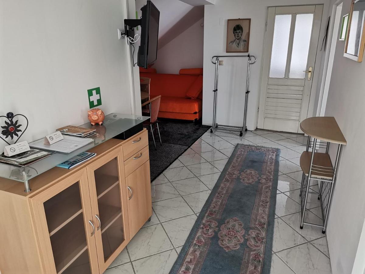 Panorama Apartman Molvice Экстерьер фото